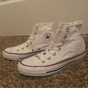 Women’s White Floral Hightop Converse